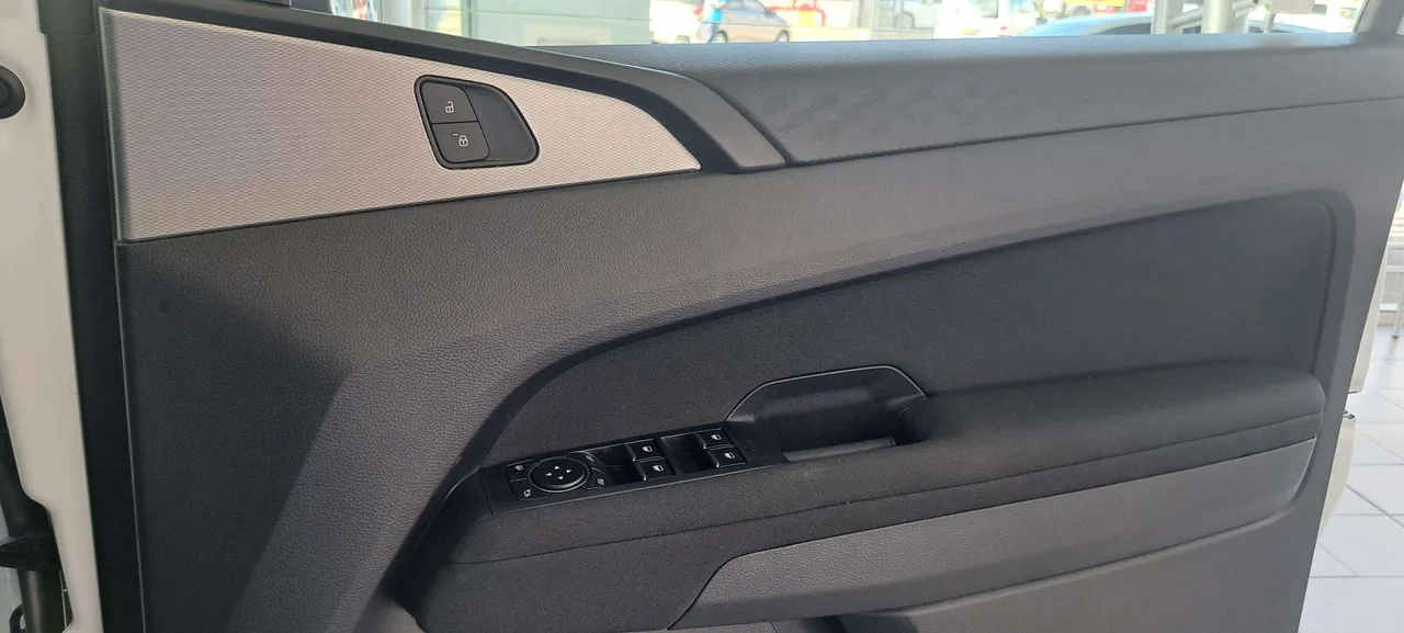 AMAROK DC LIFE 2.0 BITDI 4MOTION 154KW — photo 8