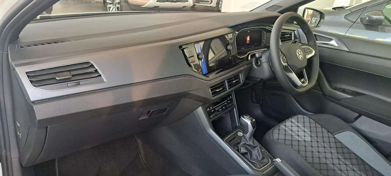 Polo 1.0 TSI DSG — photo 3