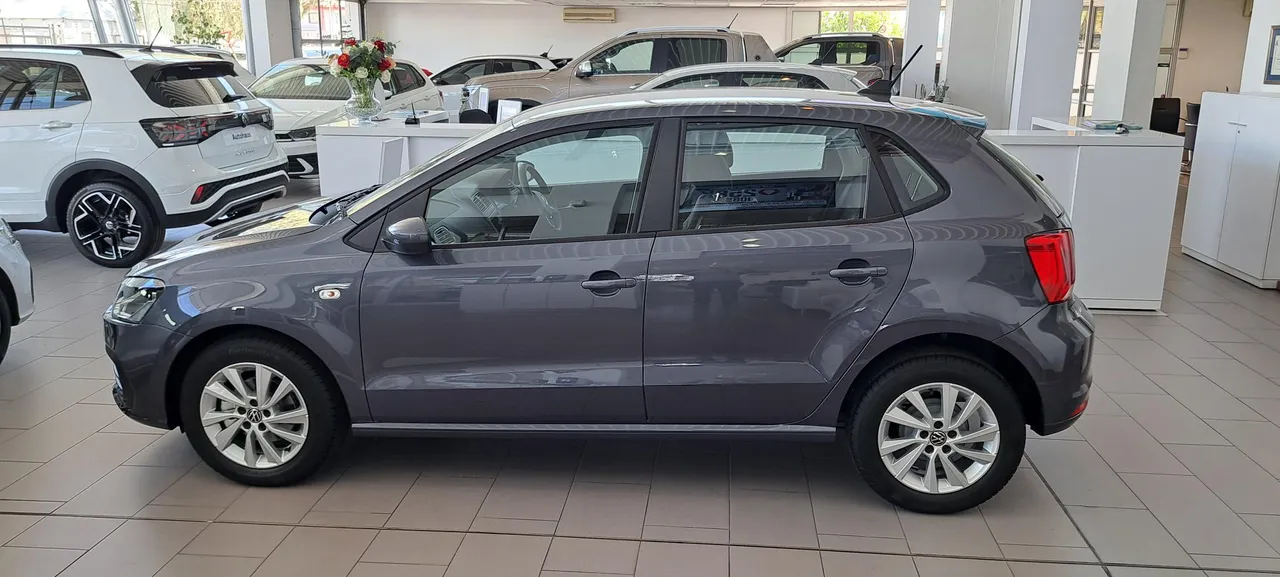 Polo Vivo 1.4 LIFE — photo 2