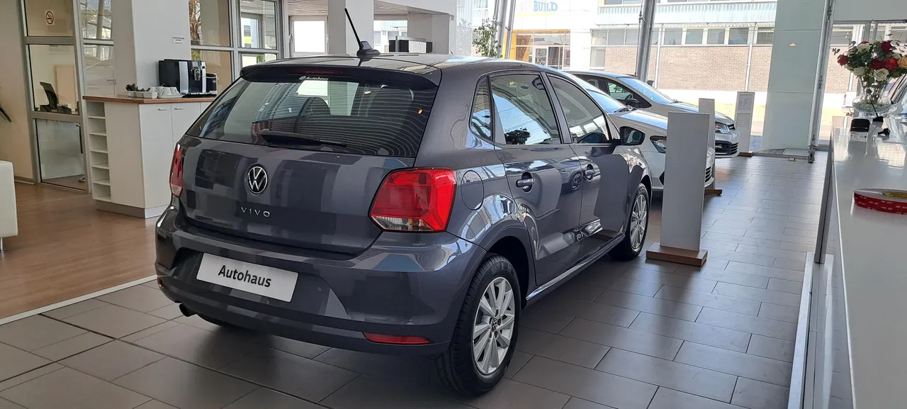 Polo Vivo 1.4 LIFE — photo 3