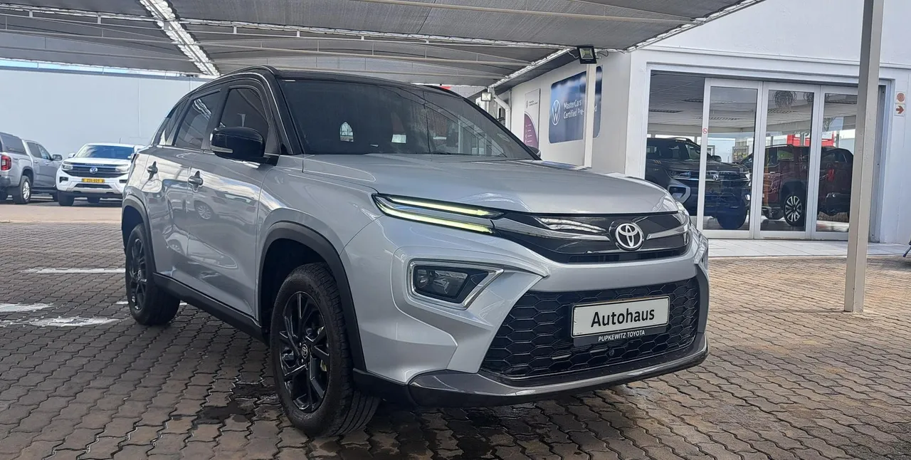 TOYOTA URBAN CRUISER 1.5 XR A/T — photo 2