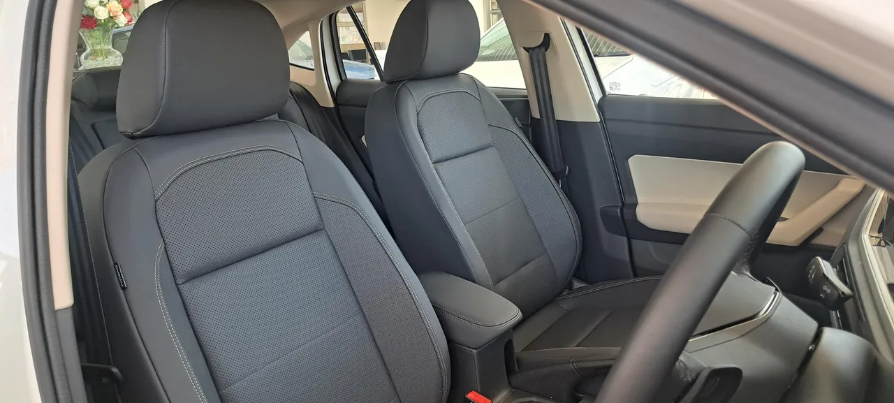 Demo Polo Sedan 1.0 TSI Tiptronic — photo 2