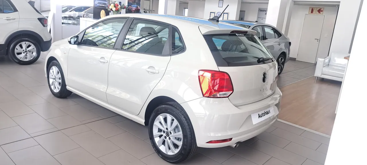 Demo POLO VIVO PA 1.4 63KW LIFE — photo 3