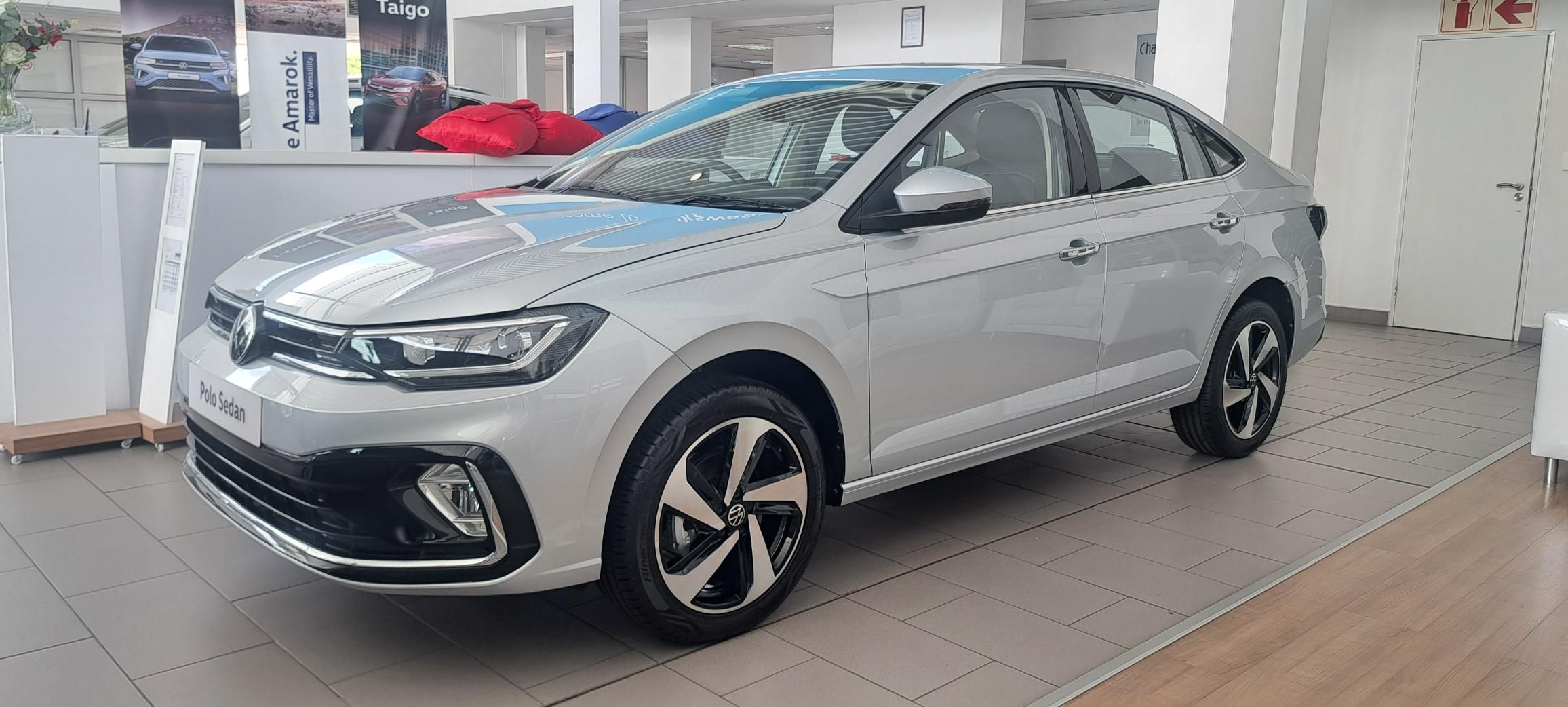 Demo Polo Sedan 1.0 TSI Style Tiptronic
