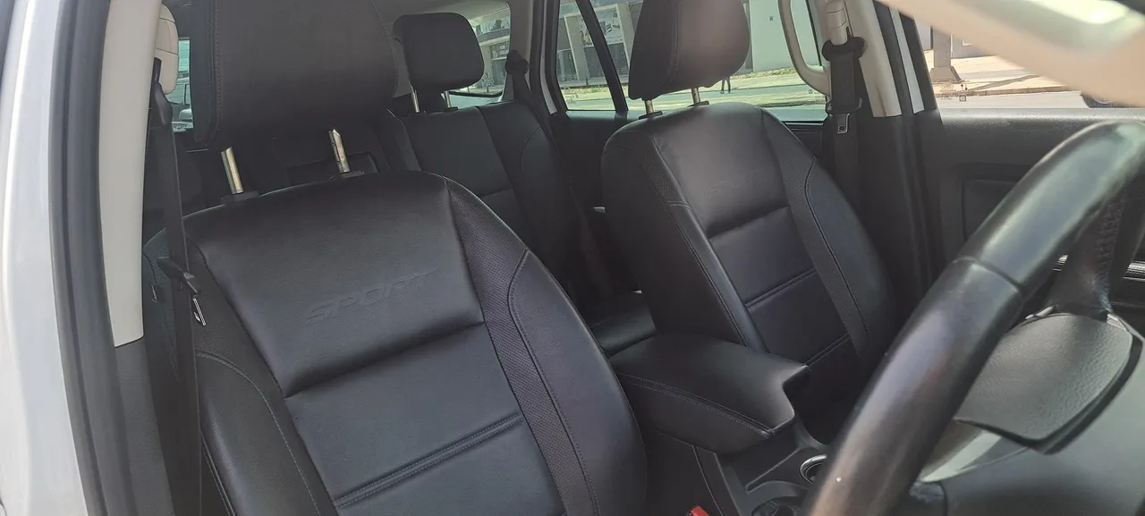 FORD EVEREST 2.0D XLT 4X4 — photo 8
