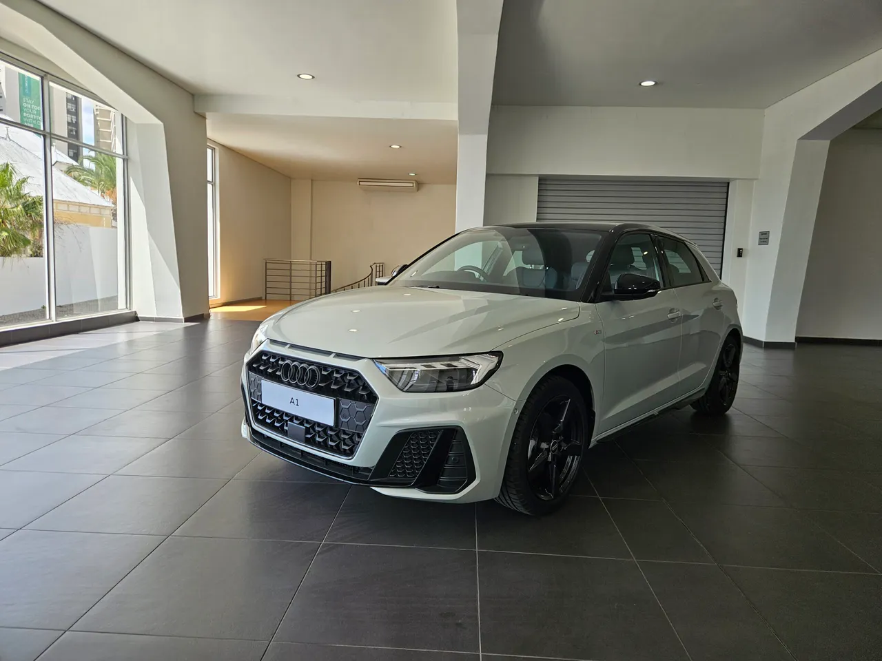 Demo Audi A1 Sportback 30 TFSI S tronic Black Edition — photo 6