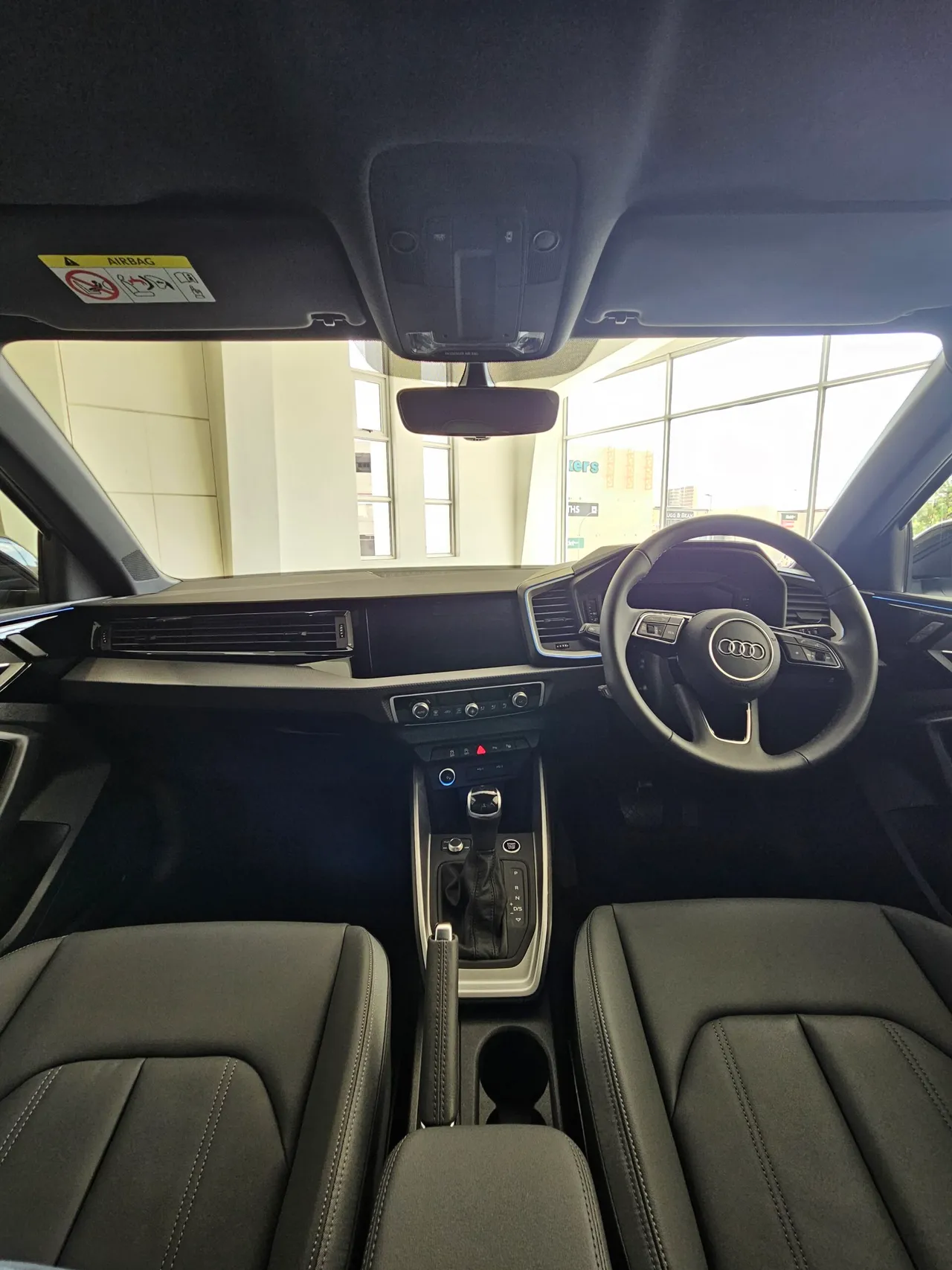 Demo Audi A1 Sportback 30 TFSI S tronic Black Edition — photo 3