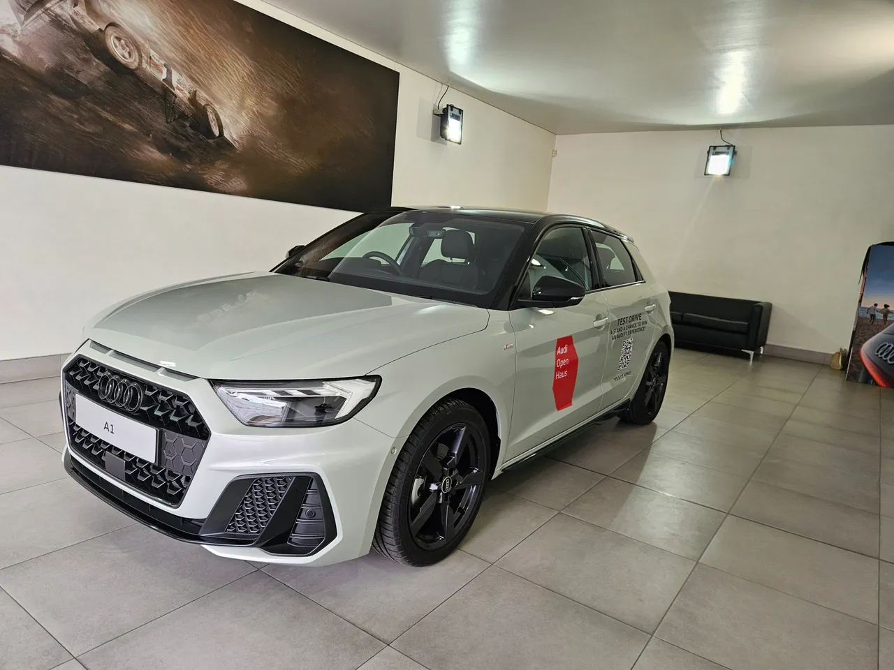 AUDI A1 SPORTBACK 30 TFSI S TRONIC BLACK EDITION — photo 3