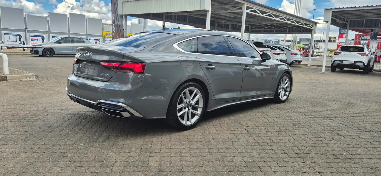 AUDI A5 SPORTBACK 2.0T FSI STRONIC S LINE — photo 6