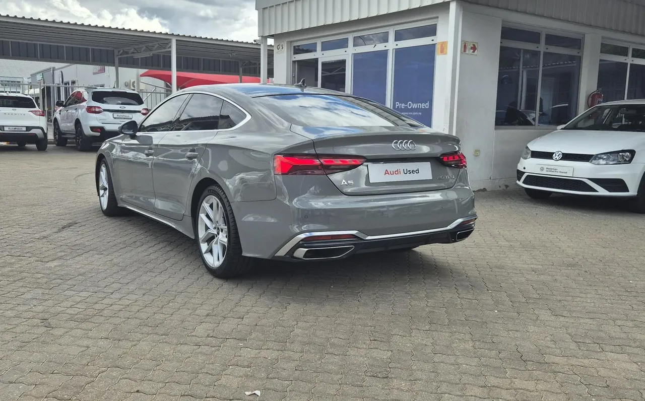 AUDI A5 SPORTBACK 2.0T FSI STRONIC S LINE — photo 3