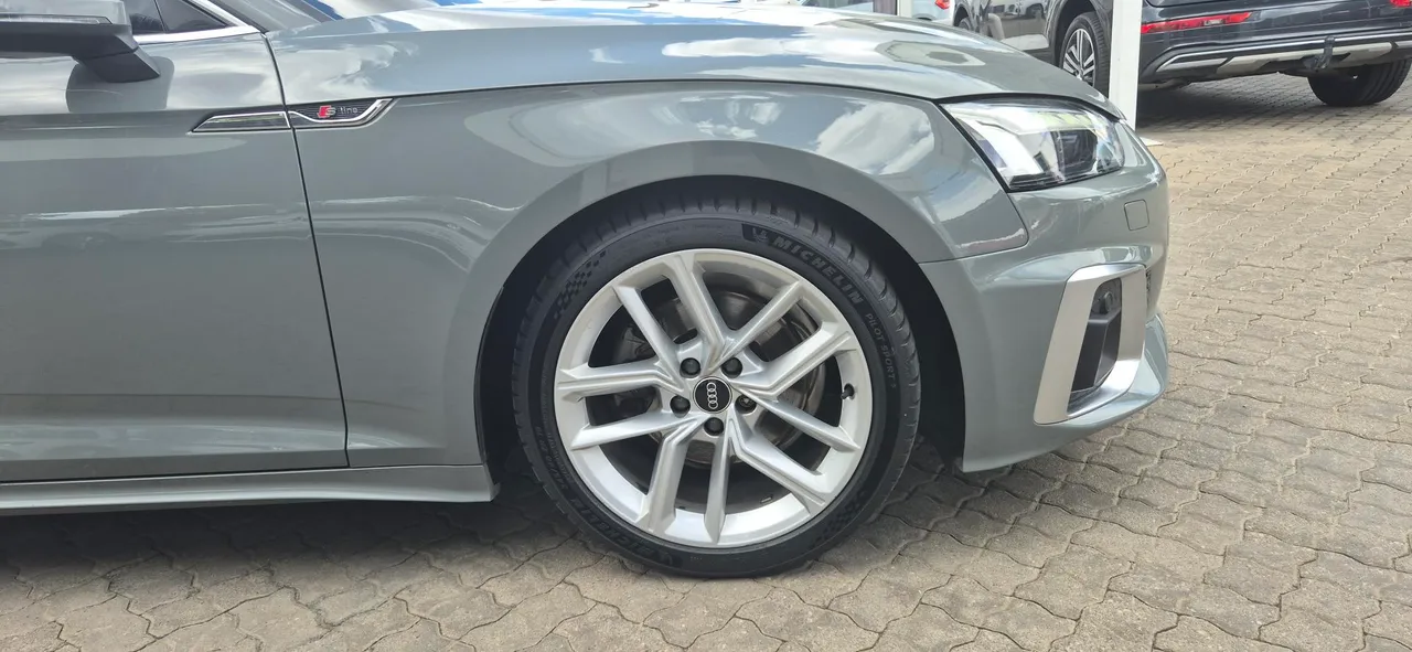 AUDI A5 SPORTBACK 2.0T FSI STRONIC S LINE — photo 5