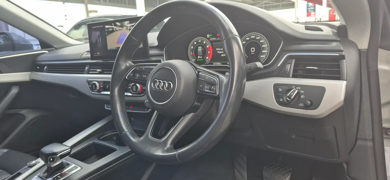 AUDI A5 SPORTBACK 2.0T FSI STRONIC S LINE — photo 4