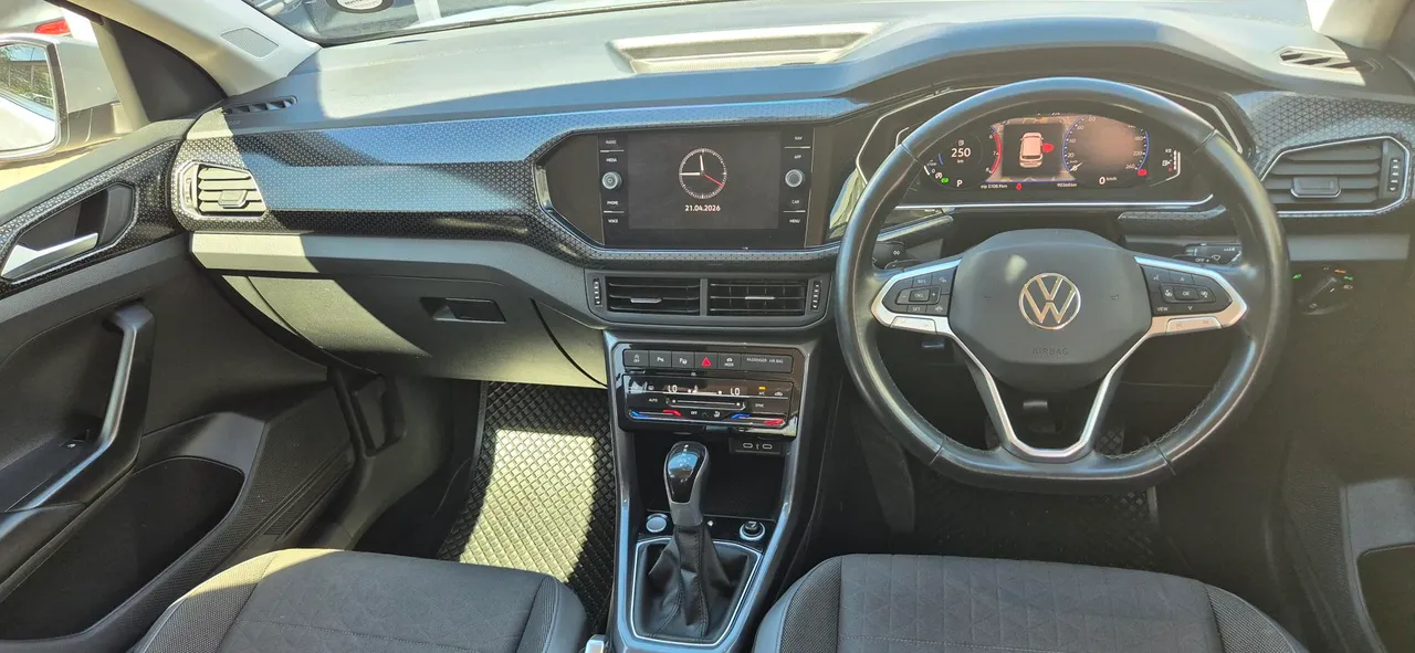 T-CROSS 1.5 TSI R-LINE — photo 2