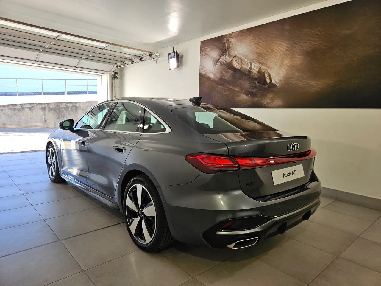 Audi A5 Sedan TFSI Quattro SLINE — photo 9