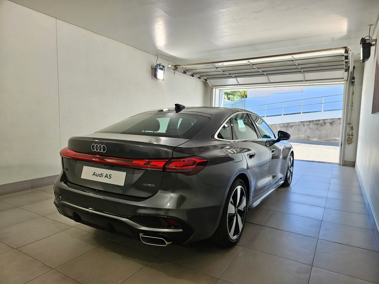 Audi A5 Sedan TFSI Quattro SLINE — photo 8