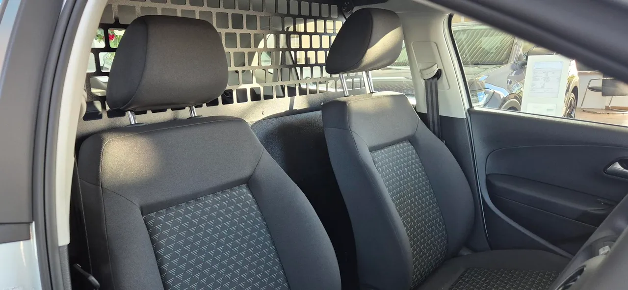 Polo Vivo Xpress 1.4 Manual — photo 10