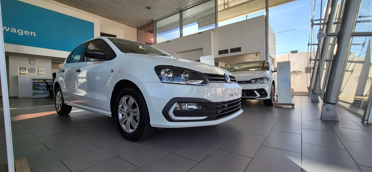 Polo Vivo Xpress 1.4 Manual — photo 2