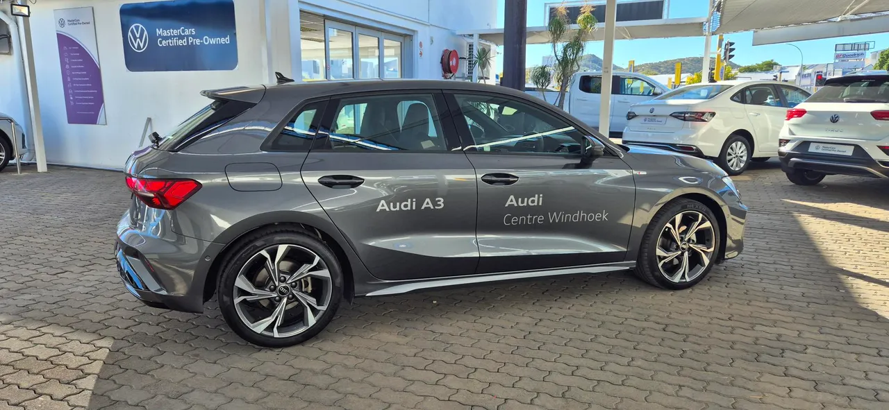 AUDI A3 SPORTBACK 35 TFSI — photo 2