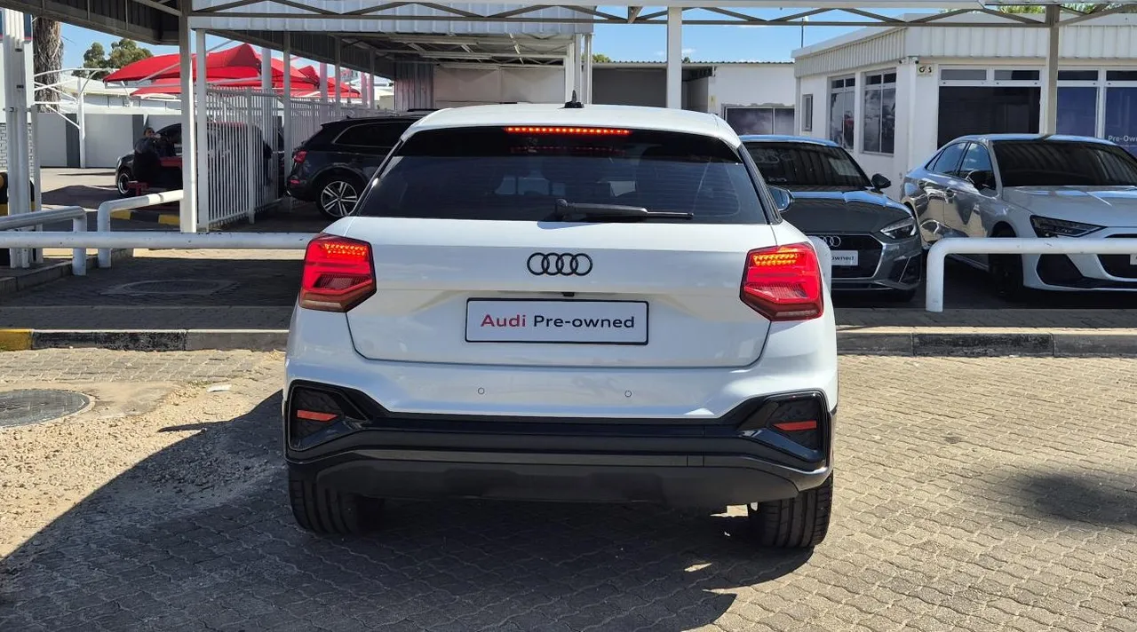 AUDI Q2 35 TFSI TIPTRONIC BLACK EDITION — photo 3