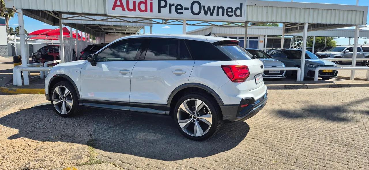 AUDI Q2 35 TFSI TIPTRONIC BLACK EDITION — photo 2