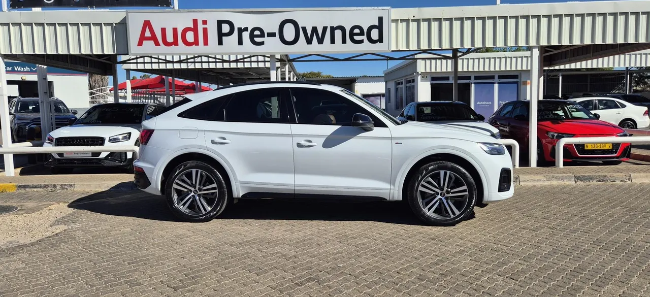 Audi Q5 Sportback 40 TDI Black Edition — photo 7