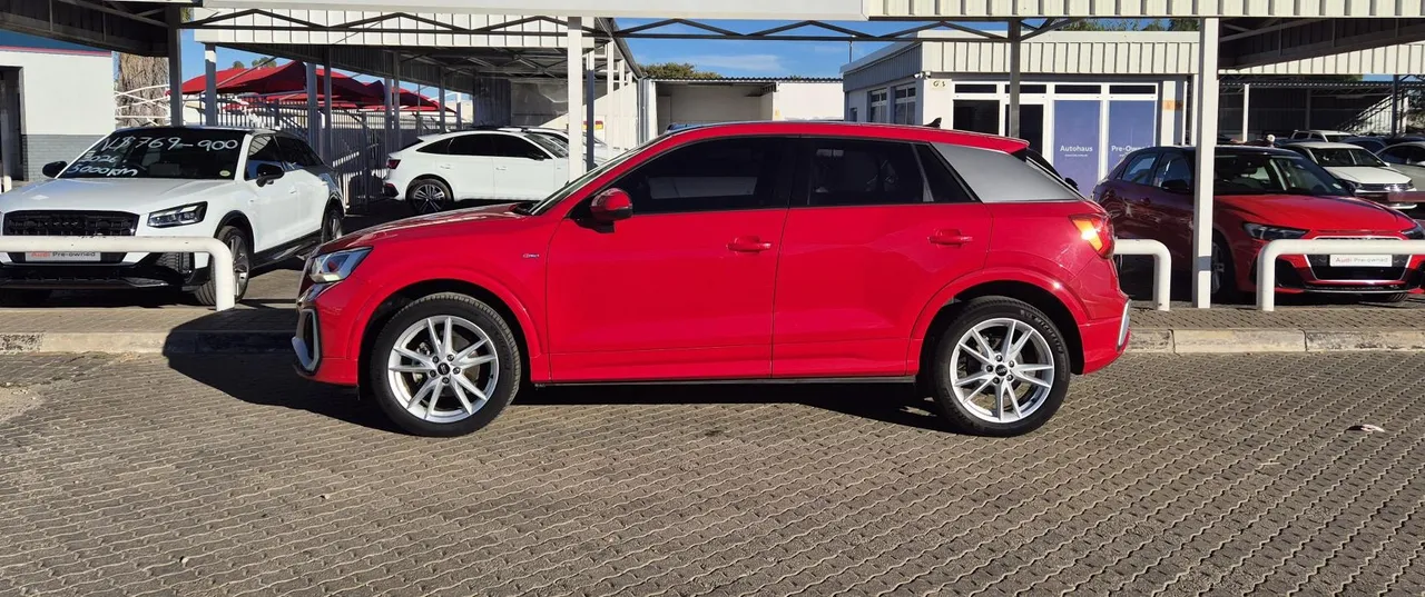 Audi Q2 35 TFSI S LINE Tiptronic — photo 10