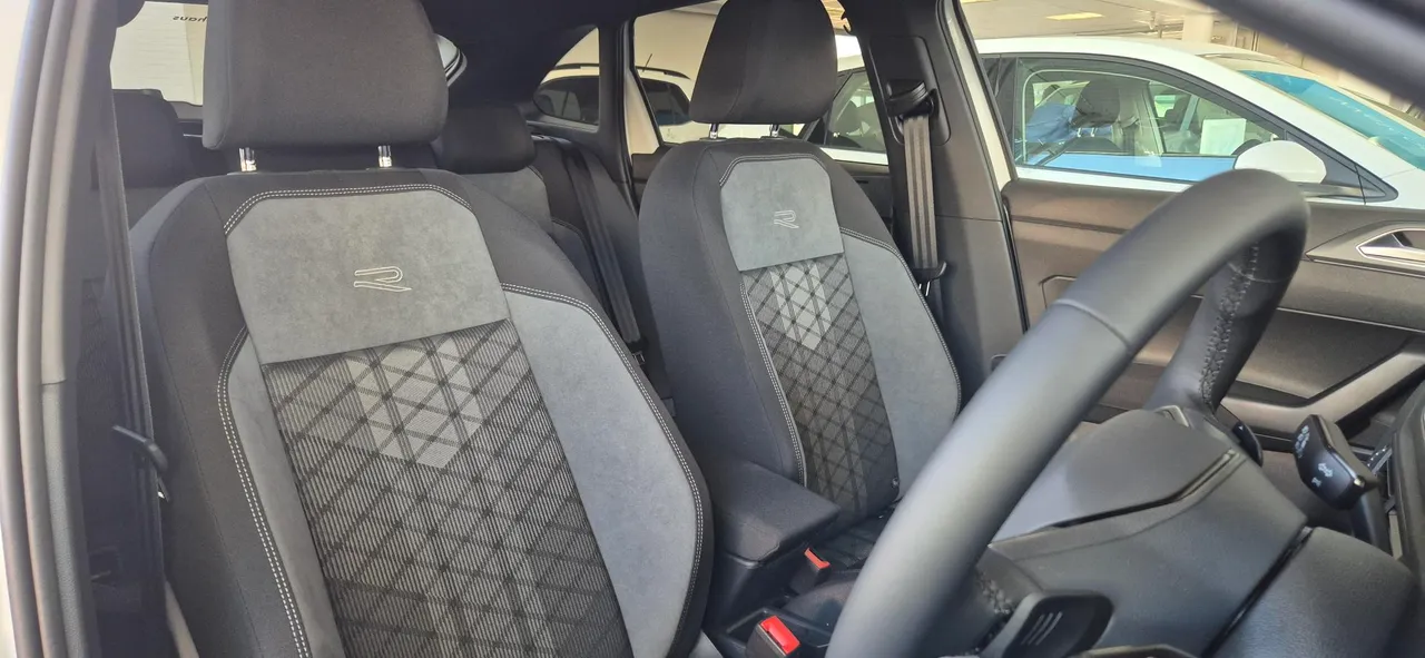 Taigo 1.0 TSI RLINE DSG — photo 4