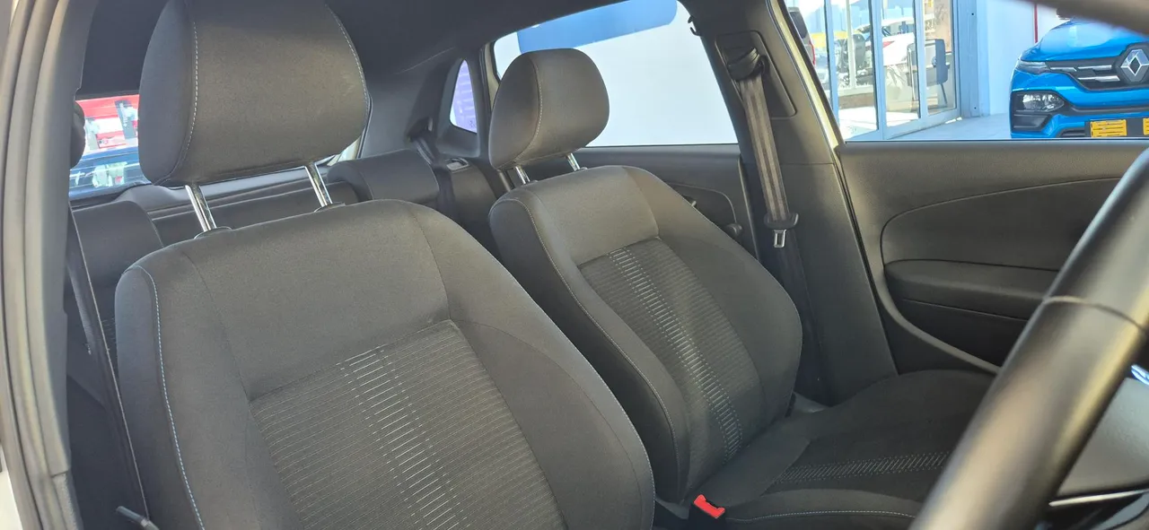 Polo Vivo 1.0 GT — photo 7