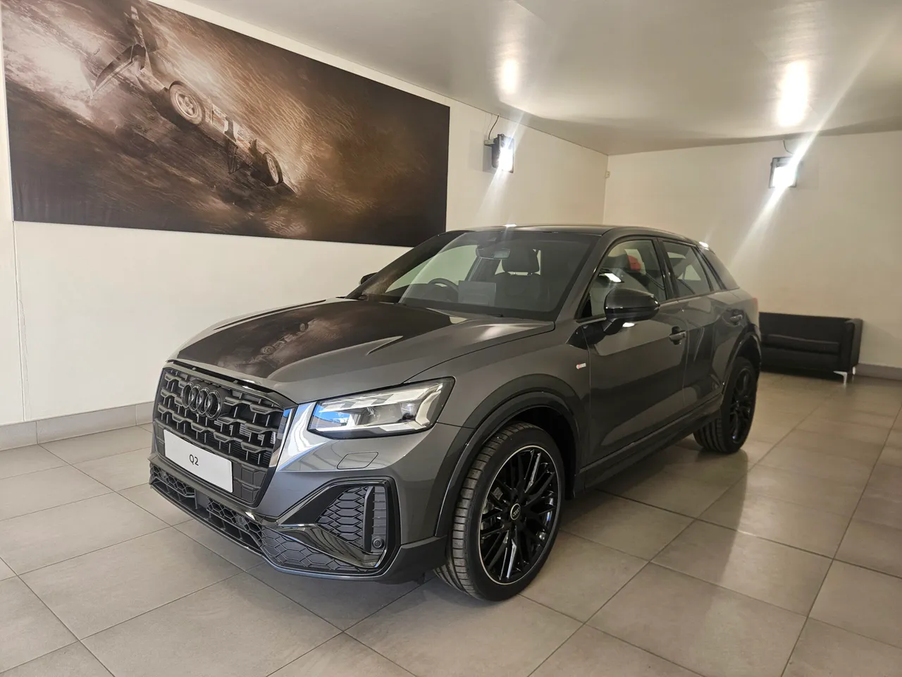 AUDI Q2 TFSI TIPTRONIC BLACK EDITION — photo 3