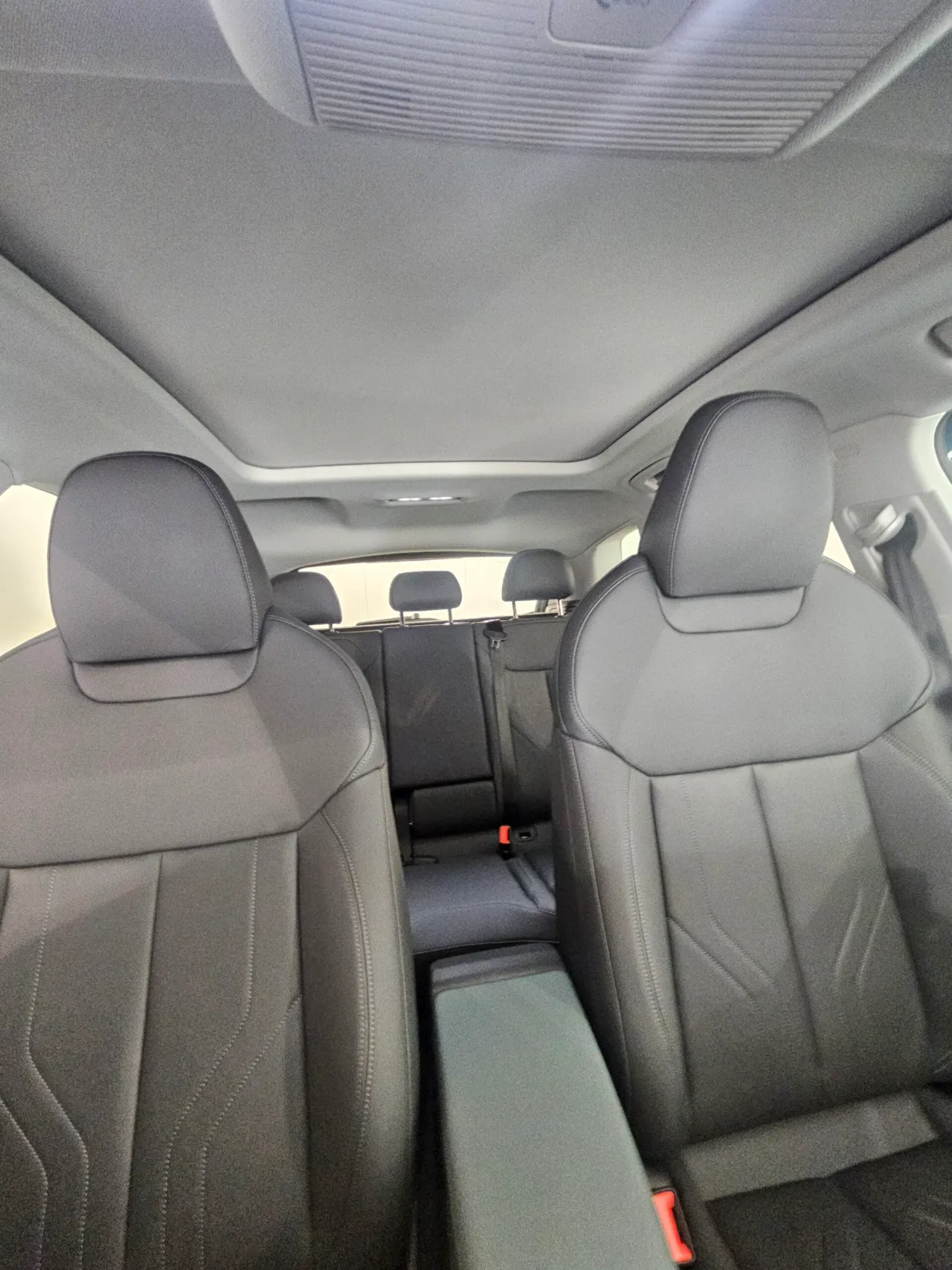 Audi Q3 TFSI 110 kW S tronic Advanced — photo 2