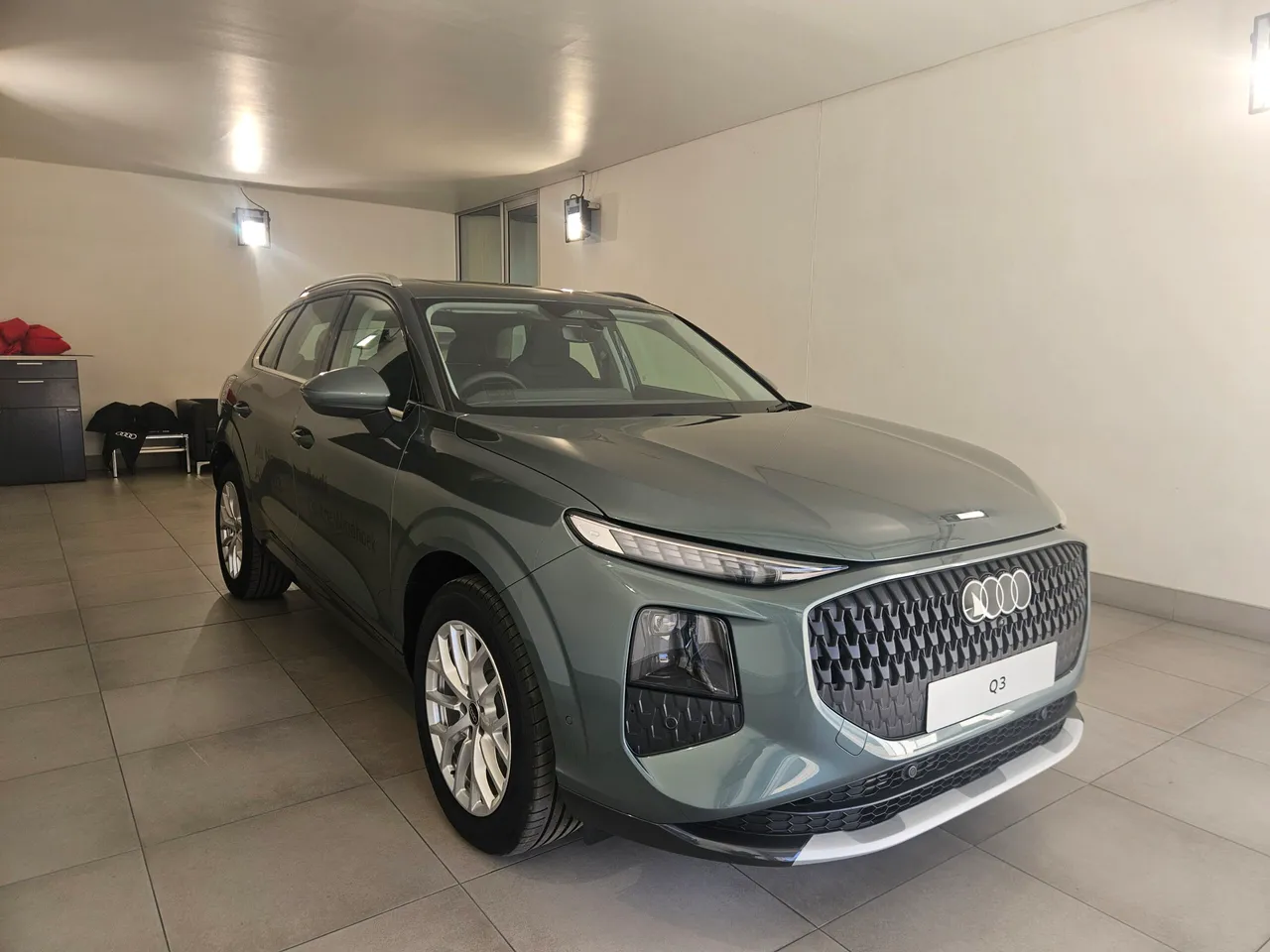 AUDI Q3 TDI 110KW STRONIC ADVANCED — photo 6