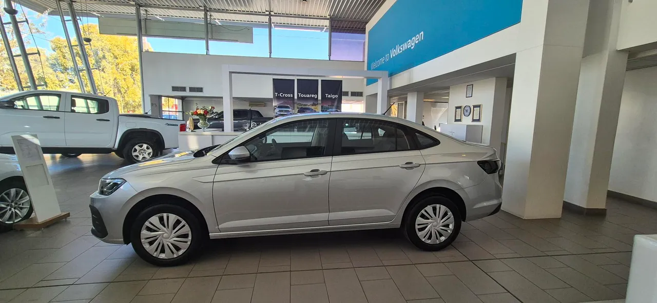 Polo Sedan 1.6 Life — photo 3