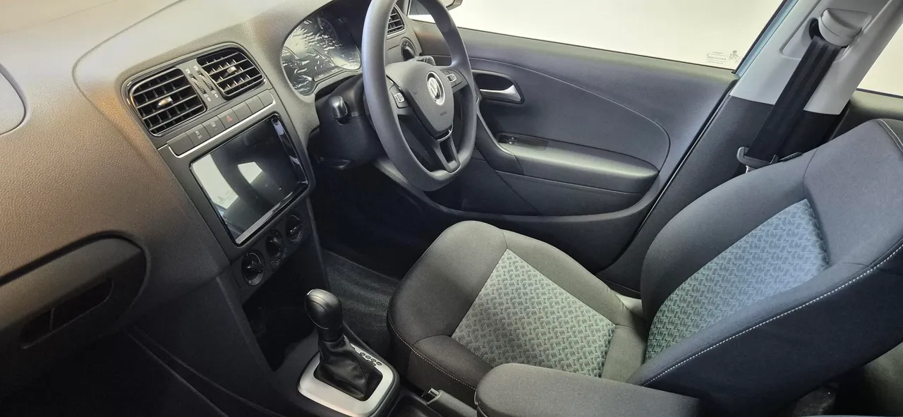 POLO VIVO PA 1.4 LIFE — photo 5