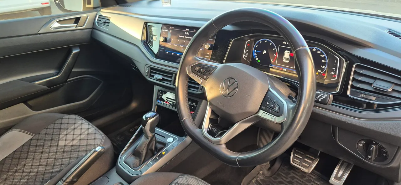 TAIGO 1.0 TSI R-LINE DSG — photo 6