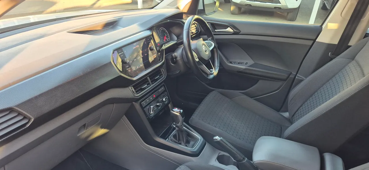 T-CROSS 1.0 TSI Comfortline DSG — photo 4