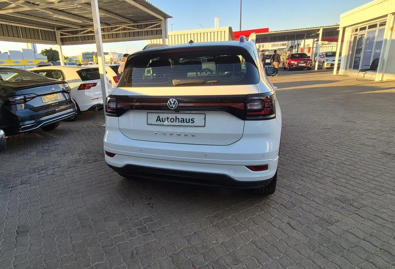 T-CROSS 1.0 TSI Comfortline DSG — photo 3