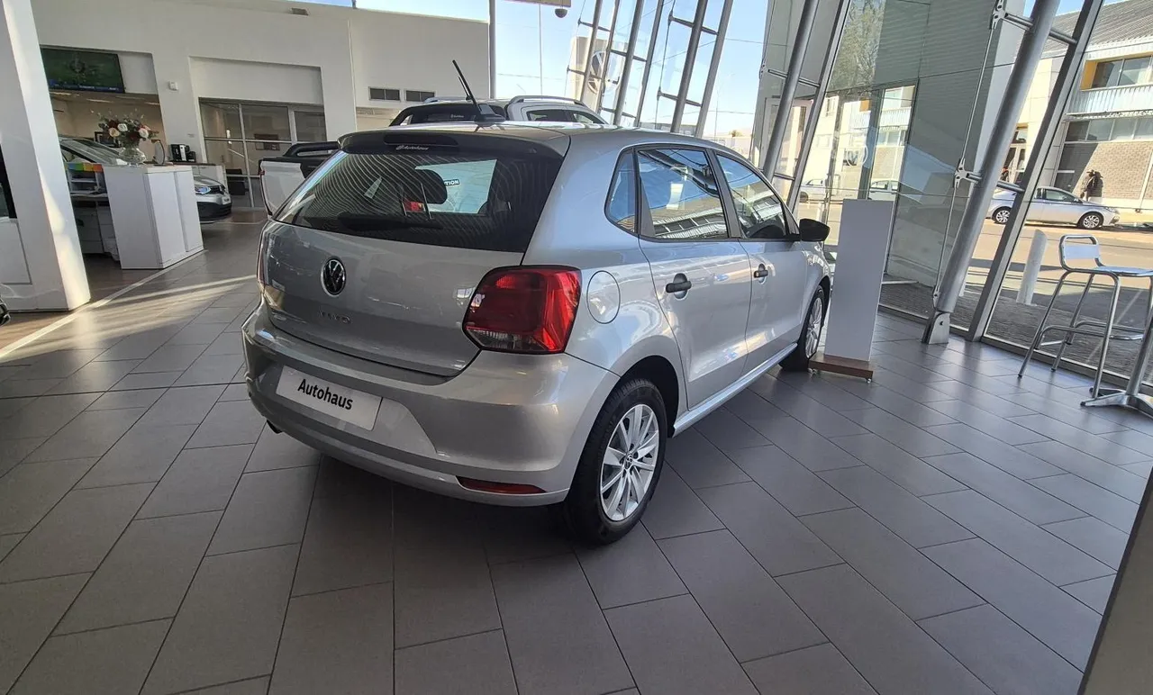 Polo Vivo 1.4 Manual — photo 4