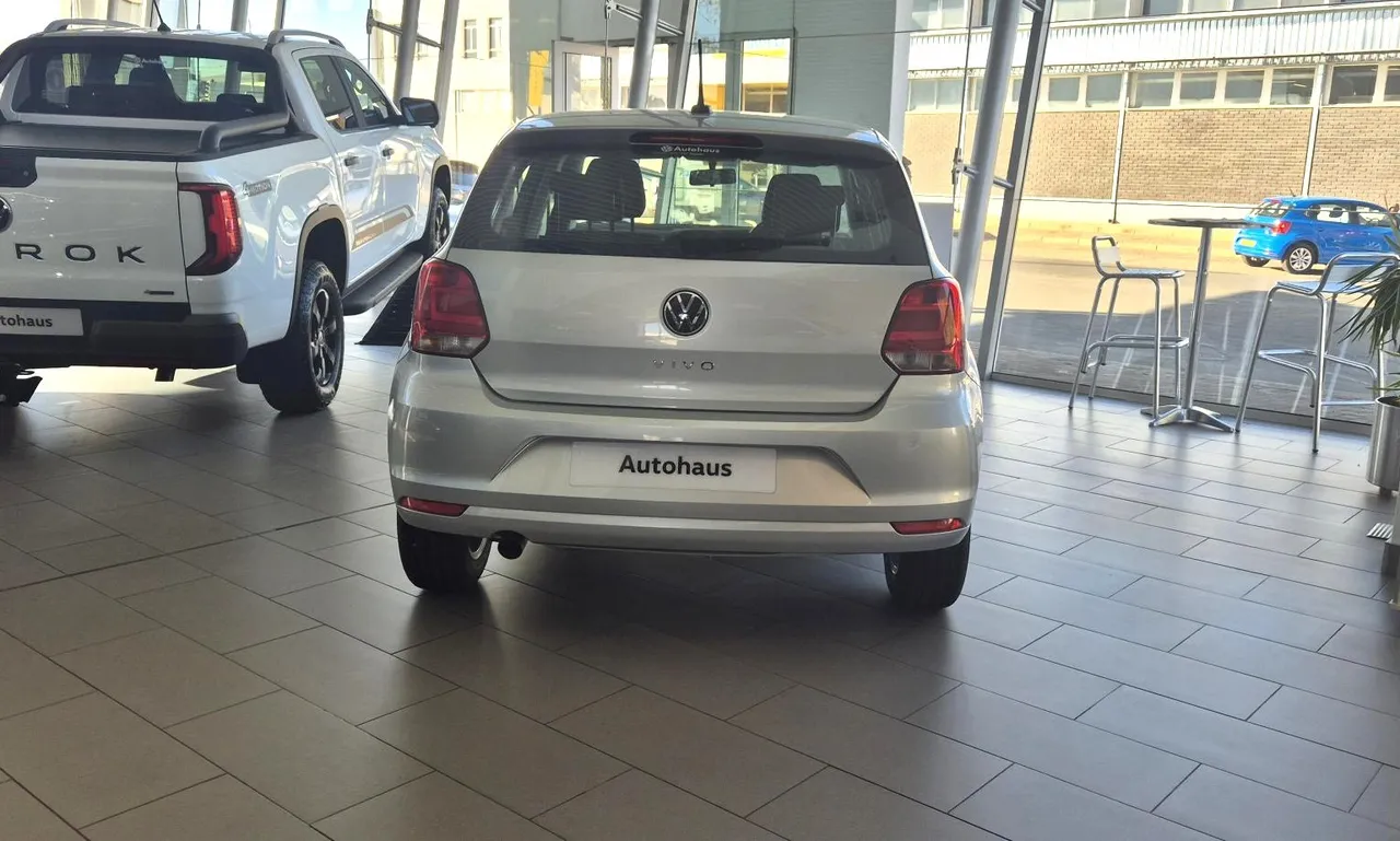 Polo Vivo 1.4 Manual — photo 3
