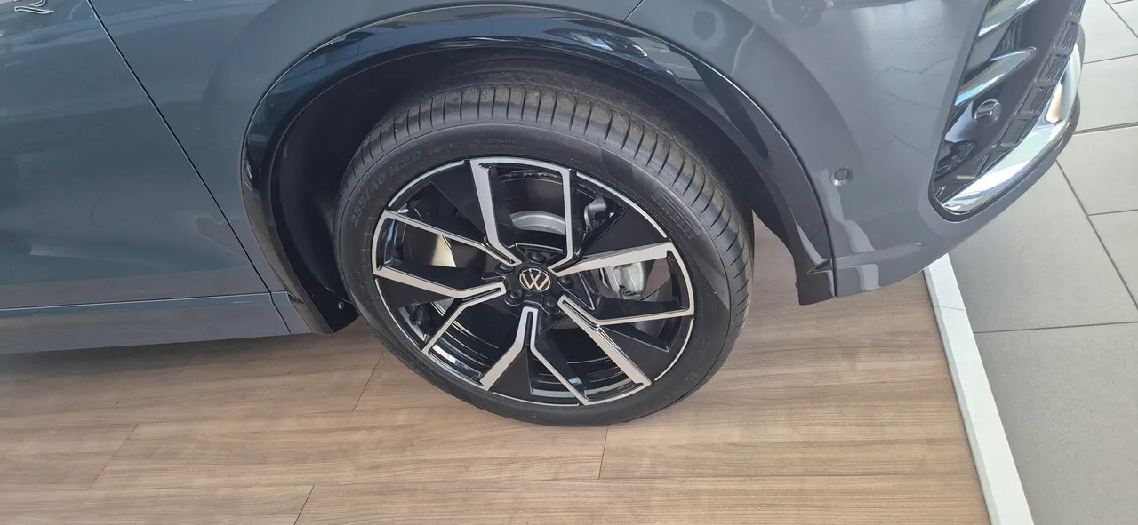 Tiguan 2.0 TDI R-Line DSG — photo 6