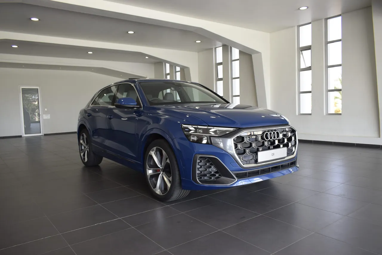 AUDI Q8 55 TFSI 250KW QUATTRO TIPTRONIC PLATINUM ADDITION — photo 5