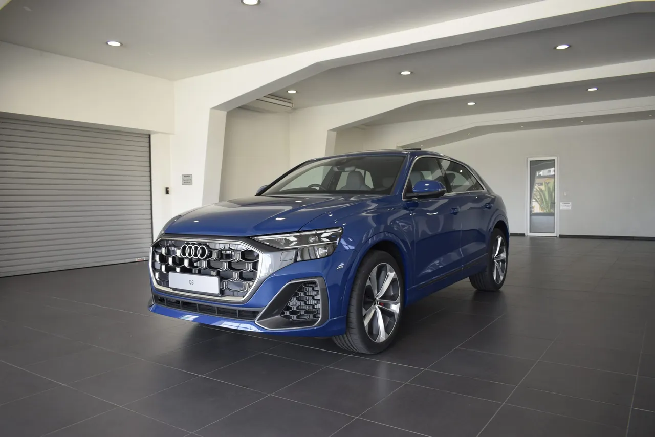 AUDI Q8 55 TFSI 250KW QUATTRO TIPTRONIC PLATINUM ADDITION — photo 4