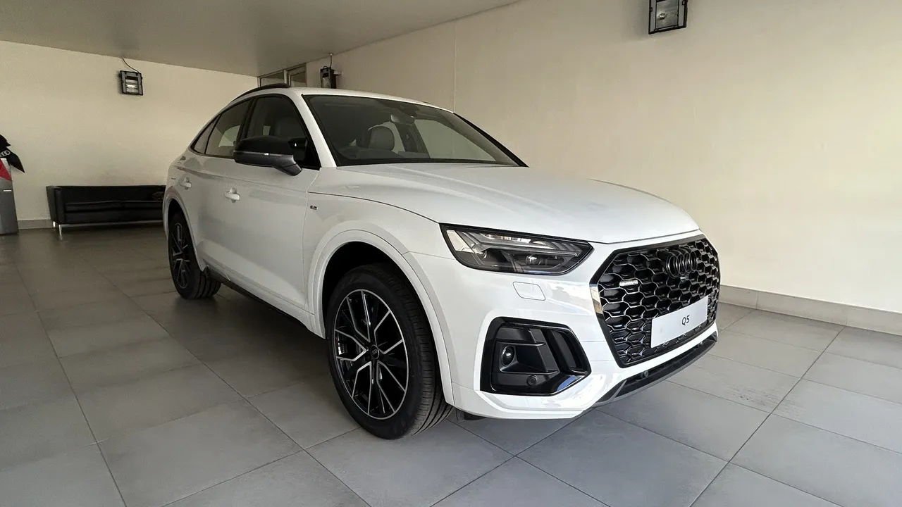 Audi Q5 Sportback TFSI QUATTRO — photo 6
