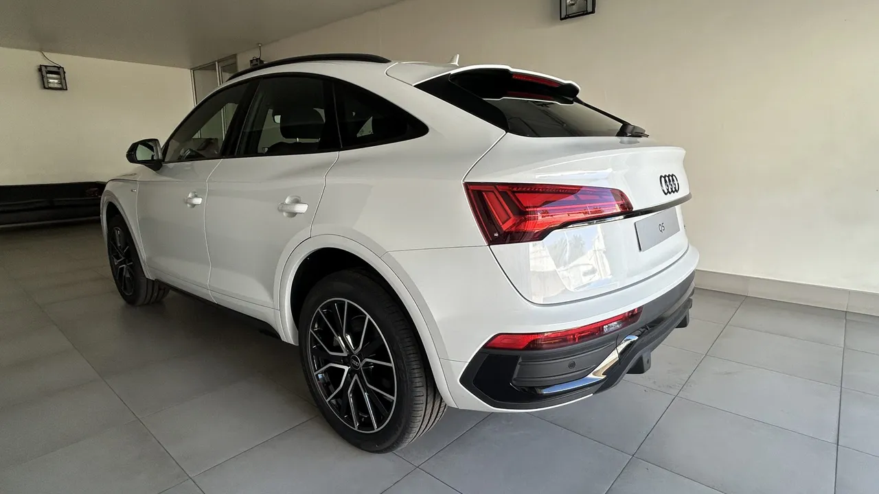 Audi Q5 Sportback TFSI QUATTRO — photo 3