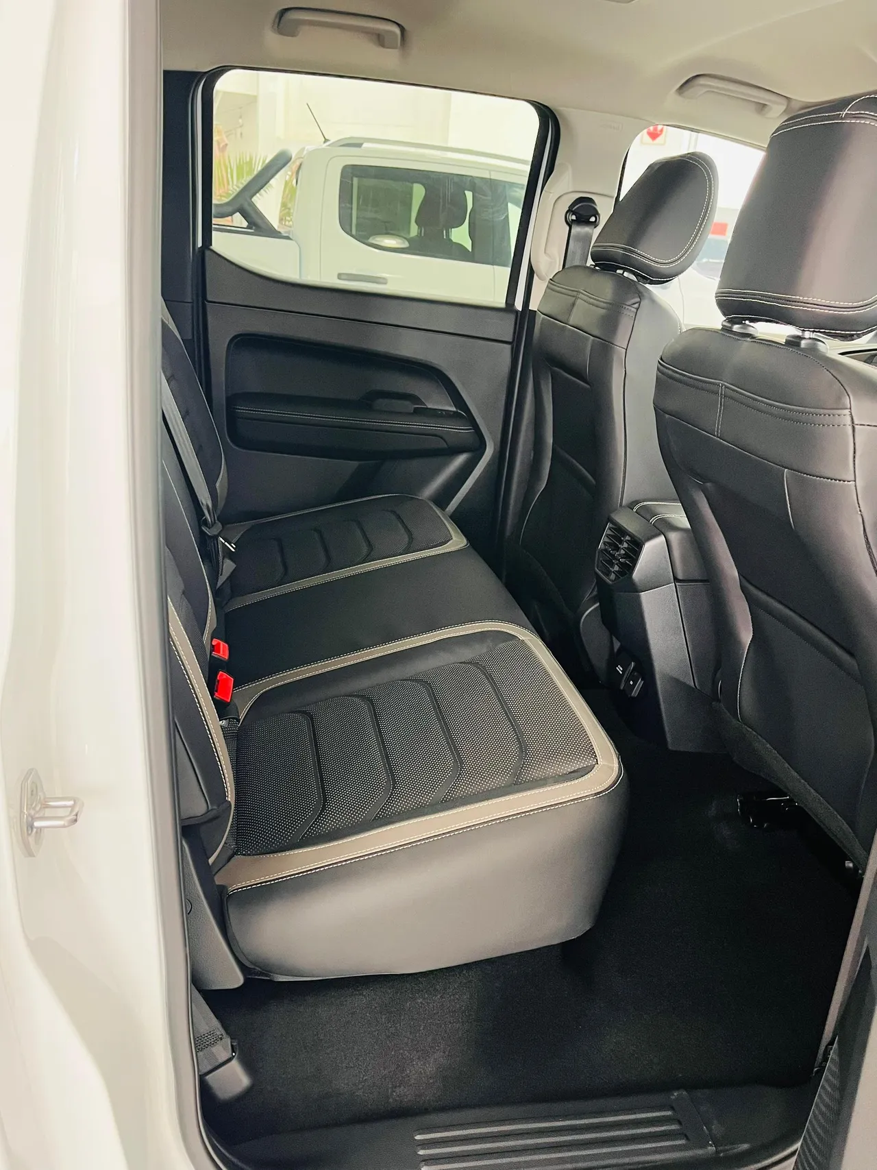 Amarok Style 3.0 V6 TDI 4MOTION — photo 8