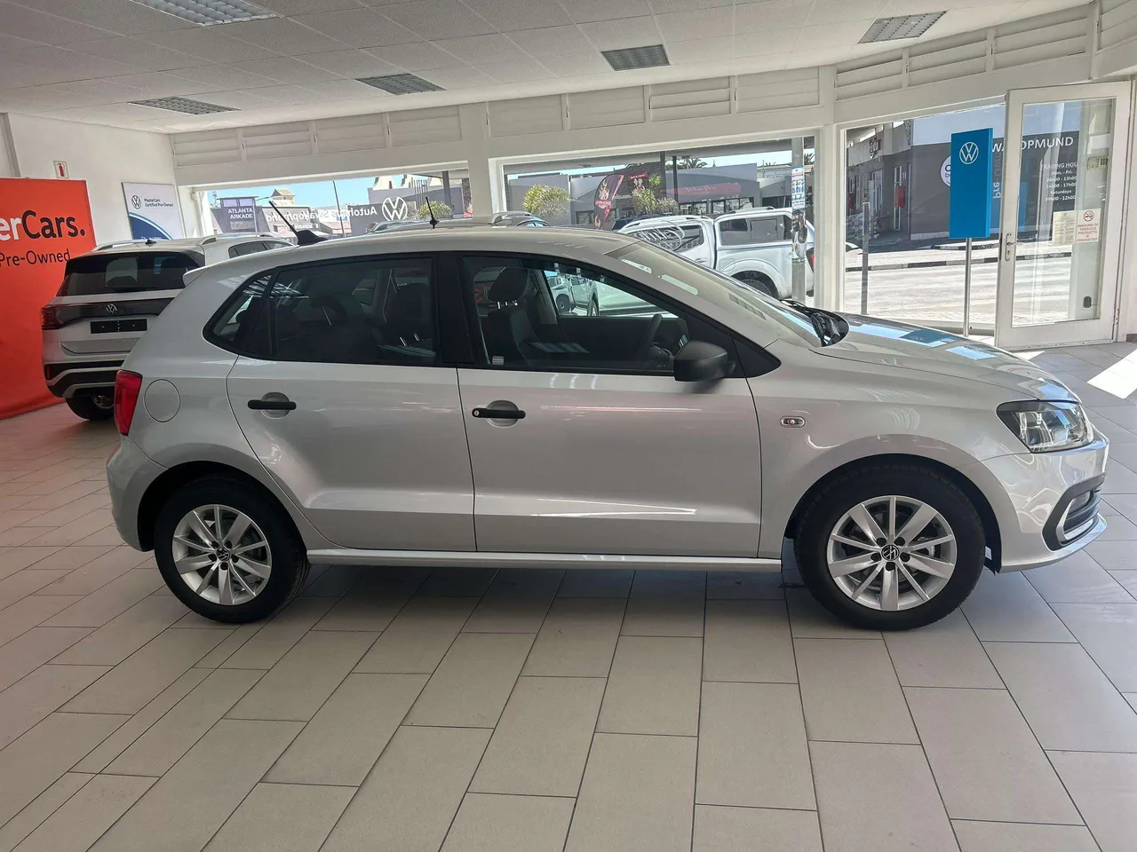 POLO VIVO 1.4 55KW — photo 3