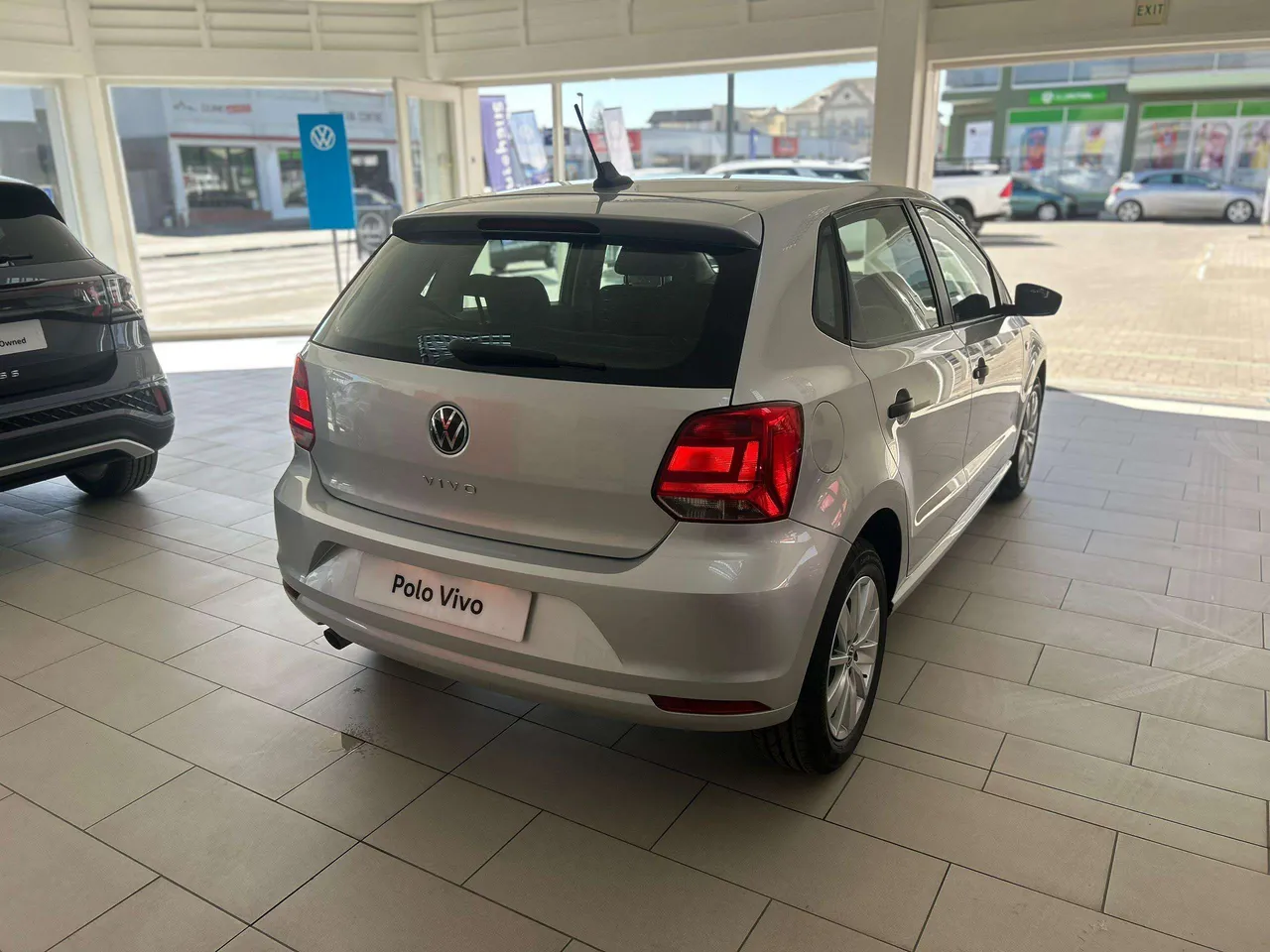 POLO VIVO 1.4 55KW — photo 4