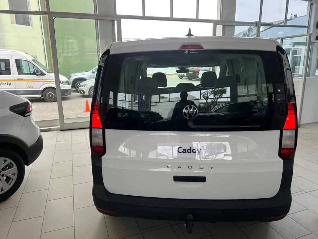 CADDY KOMBI 1.6I 81KW 6SPEED 7 SEATER — photo 5