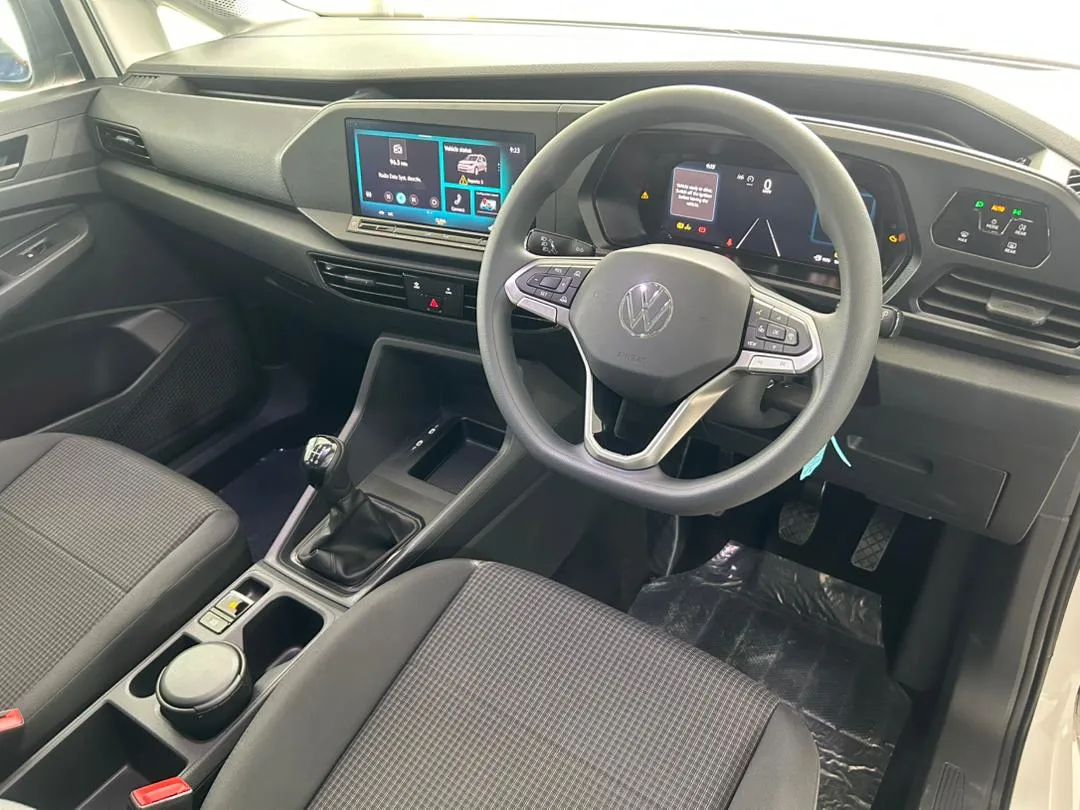 CADDY KOMBI 1.6I 81KW 6SPEED 7 SEATER — photo 4