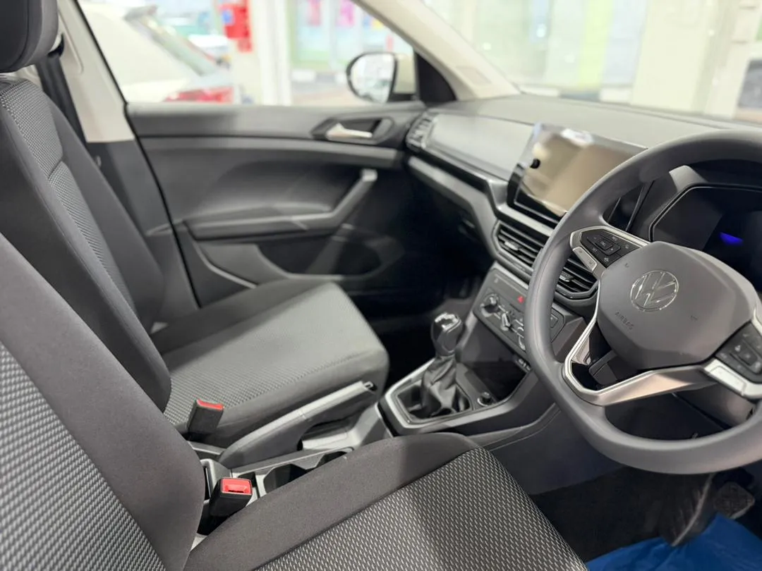 T-CROSS 1.0 TSI MANUAL 70kw Manual — photo 6