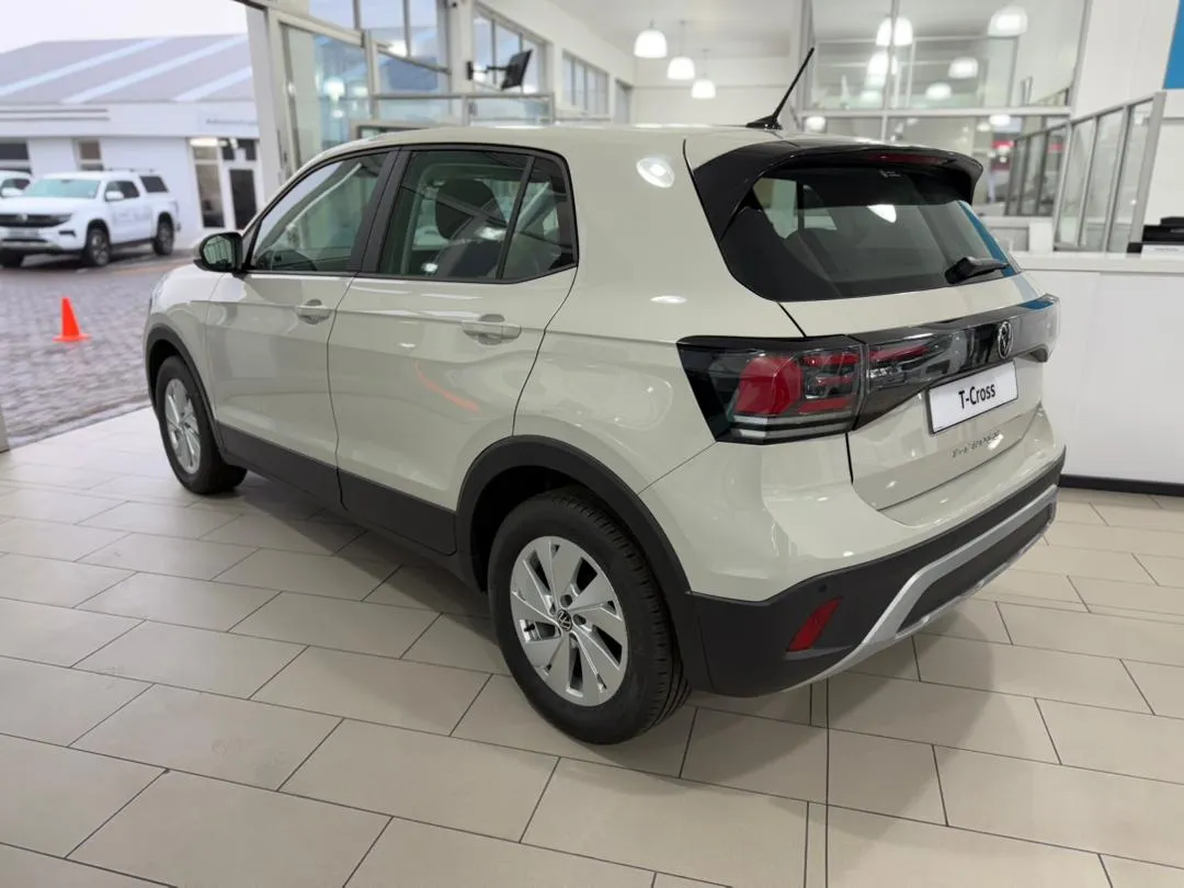 T-CROSS 1.0 TSI MANUAL 70kw Manual — photo 2